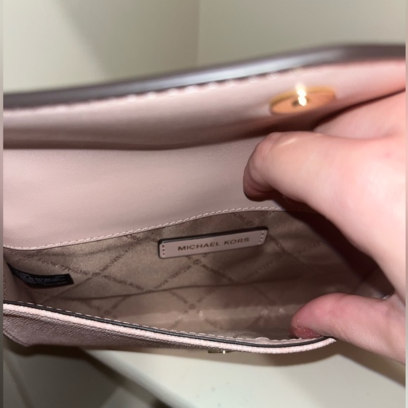 Michael Kors Pink Bag - Picture 4 of 5